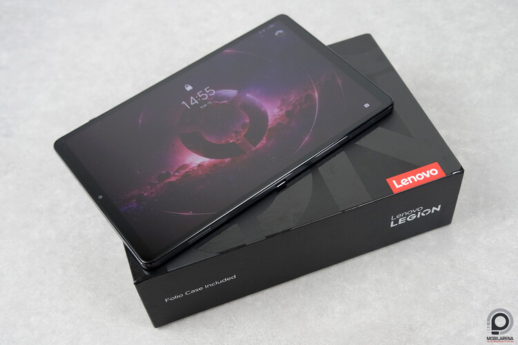 Lenovo Legion Tab a dobozán