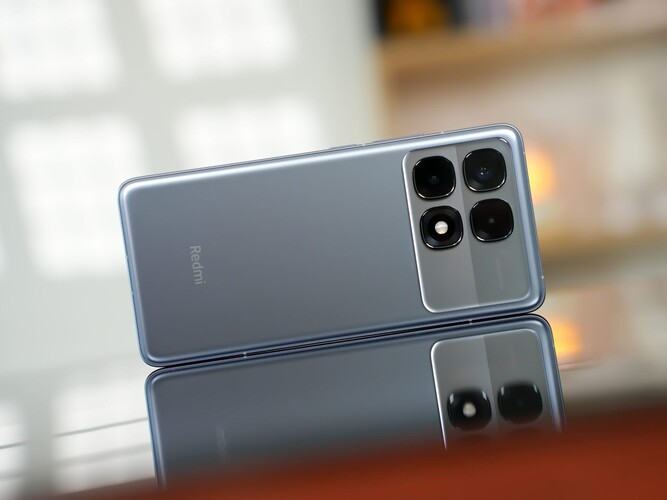 A képen látható Redmi K70 Extreme Edition lehet az a mobil, amiből a Xiaomi 14T Pro készül