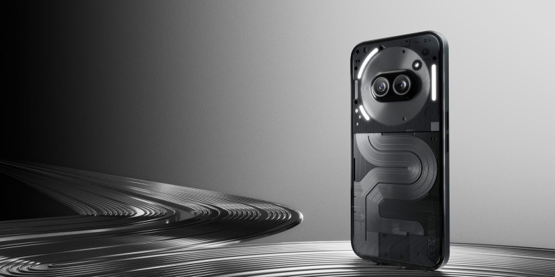 Előrendelhető a legújabb Nothing Phone
