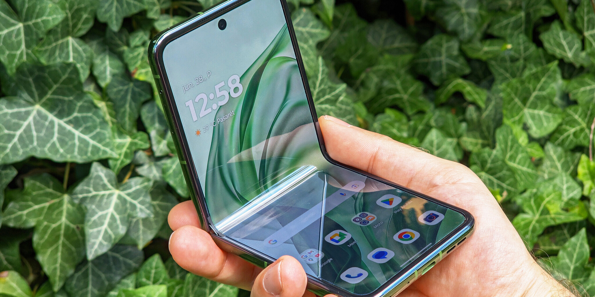 Motorizált zsanért védetett le a Motorola