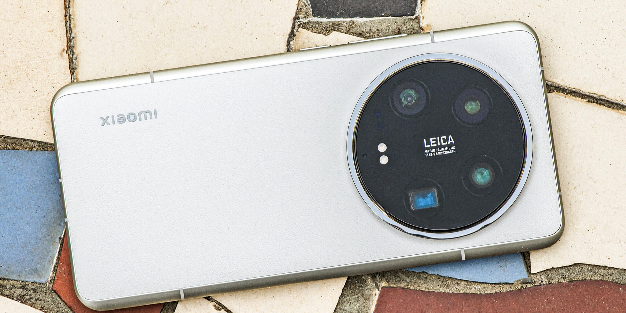 200 megapixeles zoomkamerával készül a Xiaomi is