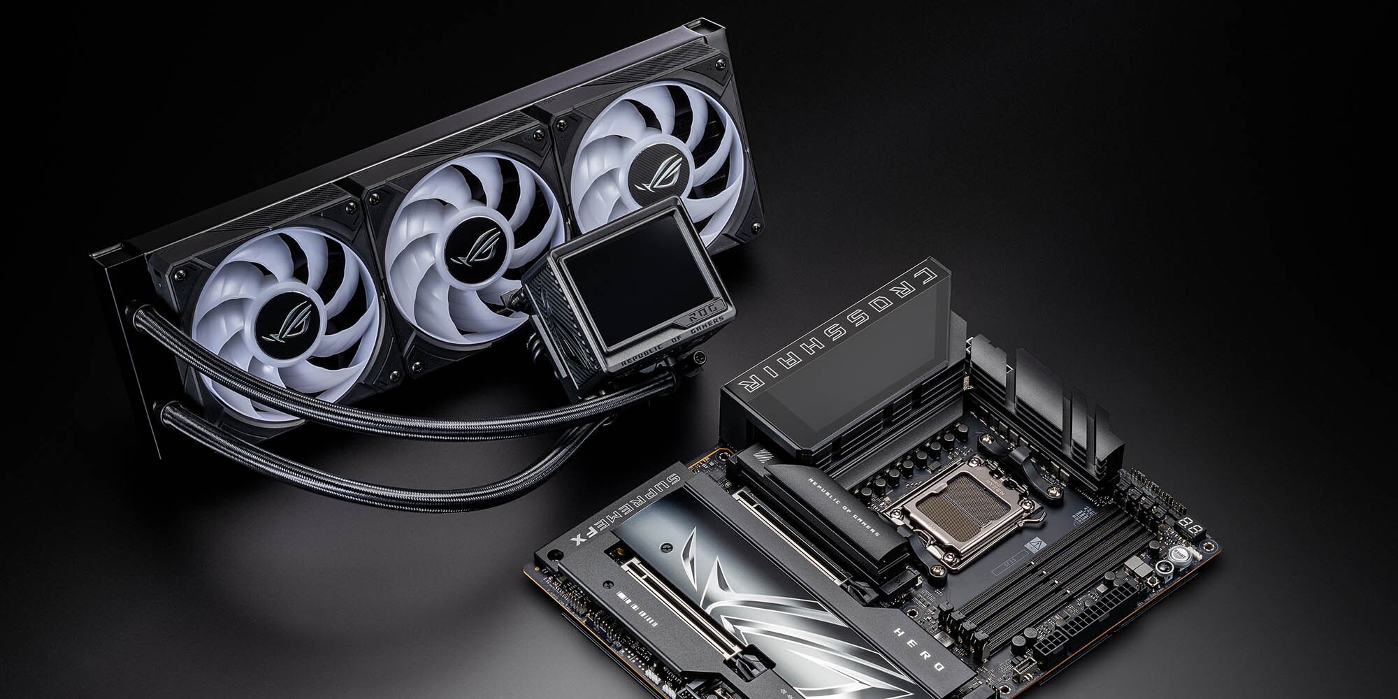 Itt van az ASUS ROG szériás kompakt vízhűtéseinek zászlóshajója