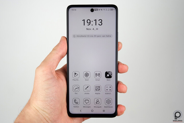 Max Ink módban, szemből