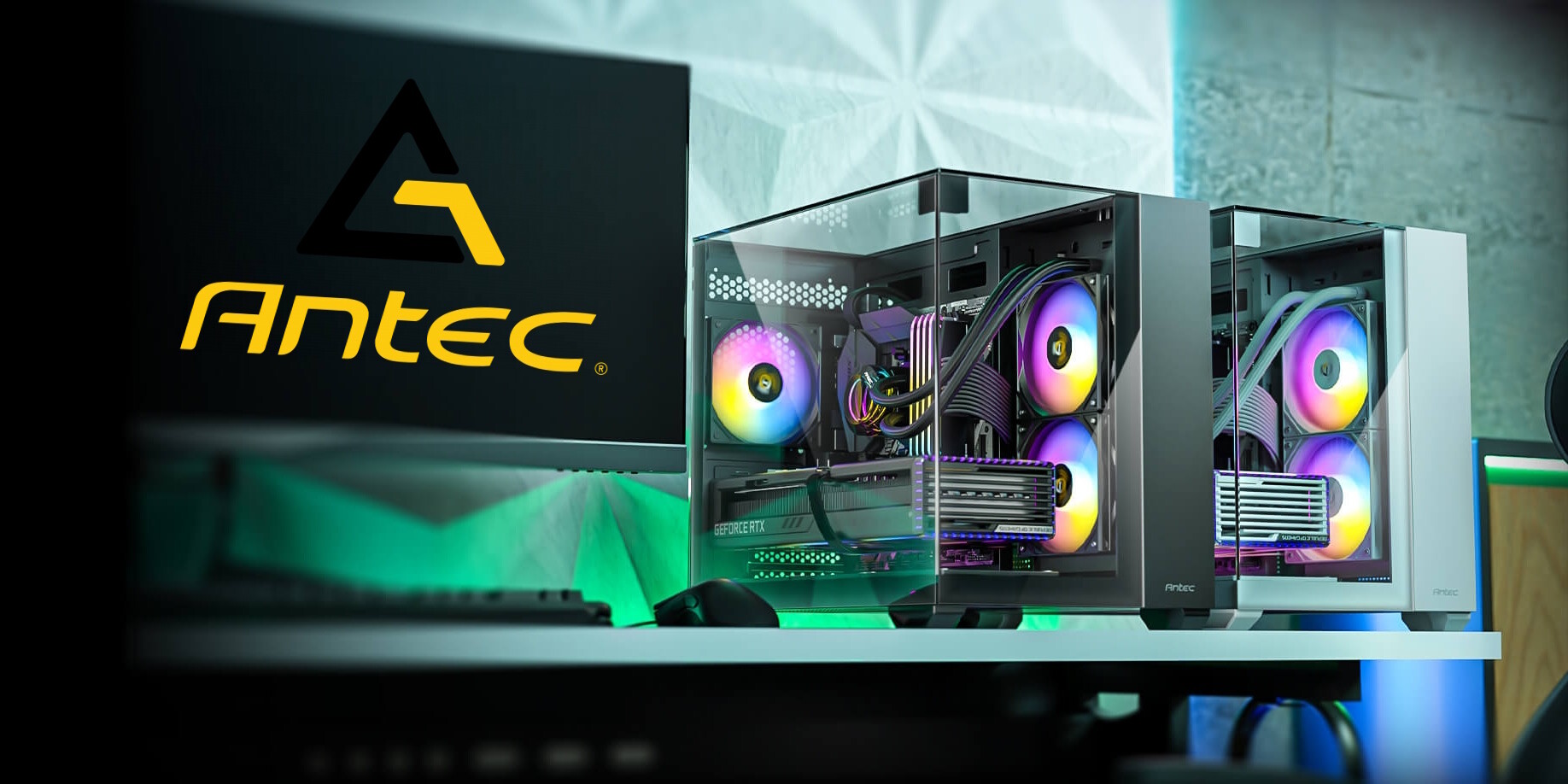 Három oldalról üveggel határolt minitorony huppant le az Antec tervezőasztaláról