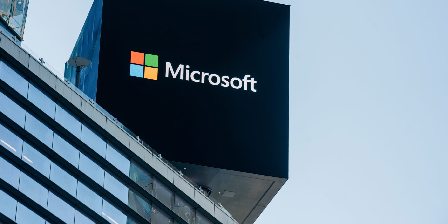 Széleskörű trösztellenes vizsgálat indult a Microsoft gyakorlatai miatt