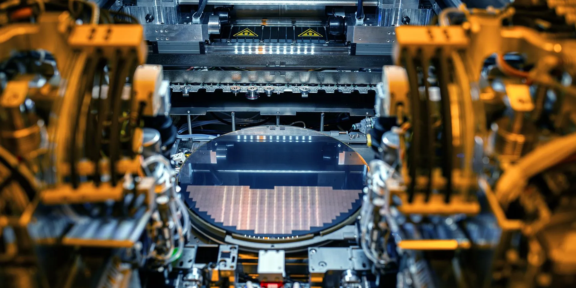 Elmondta a TSMC, mivel kellett volna foglalkozzon az Intel a chipgyártás helyett