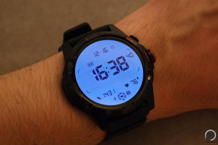 LCD kijelző megvilágítva