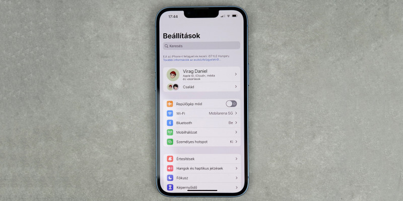 Apple iPhone SE januárban? Lassan a testtel!