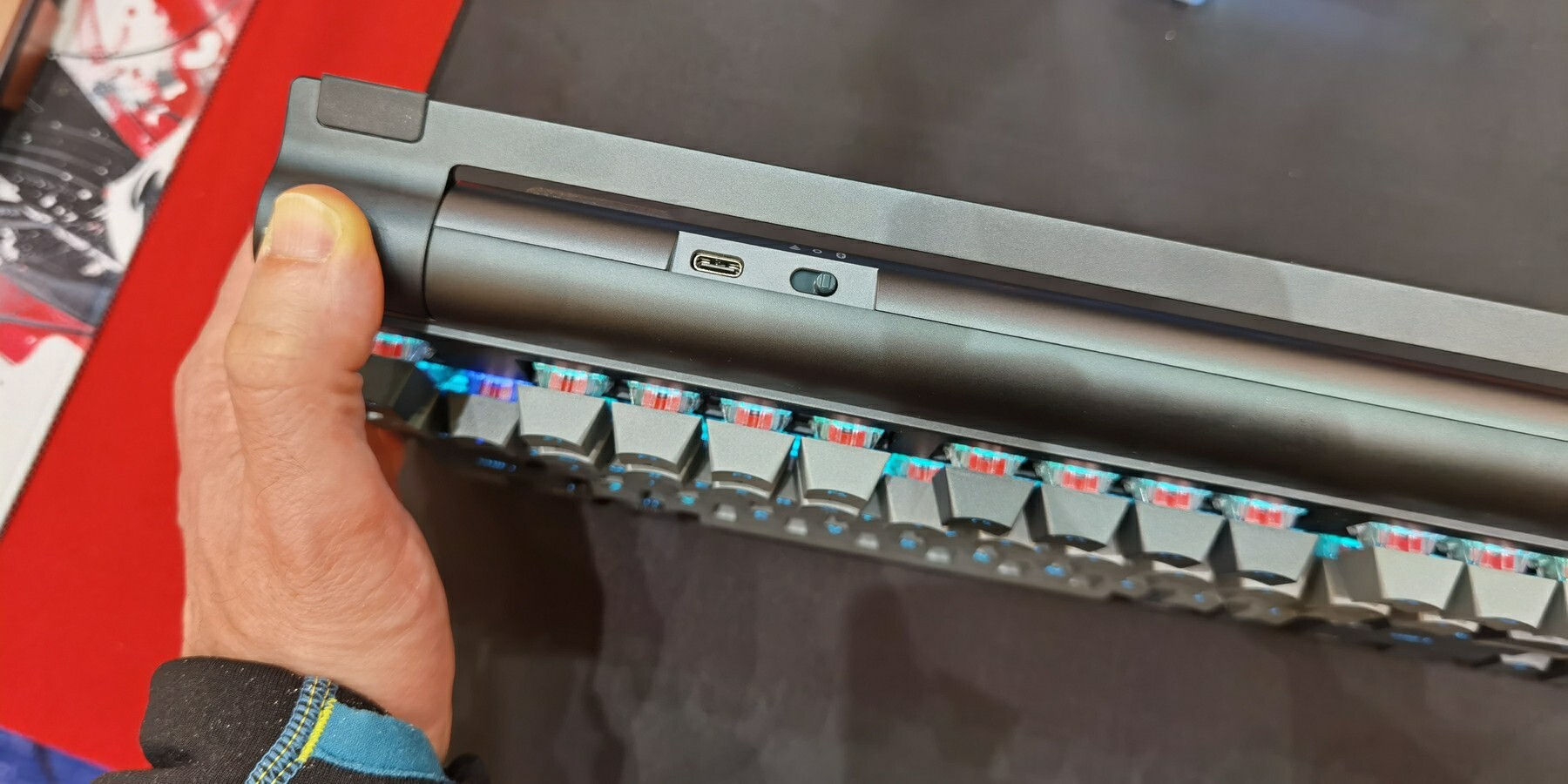 CES 2025: 4/8 kHz-re képes billentyűzetek a Cherry Xtrfy gondozásában