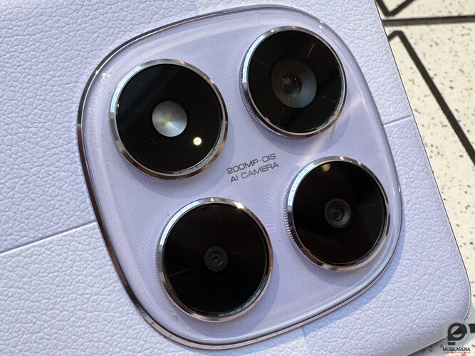 Kamerarendszer a Note 14 Pro 5G hátoldalán