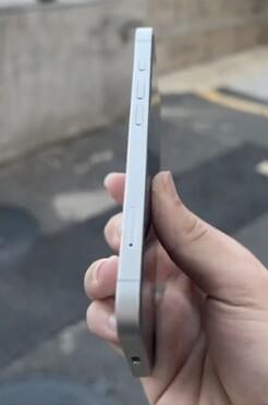 Képek az új iPhone SE-ről