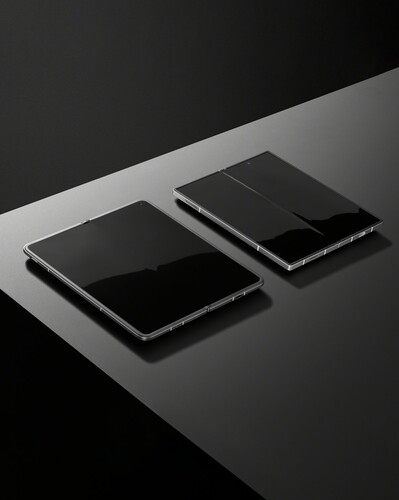 Az Oppo Find N5 a Samsung Galaxy Z Fold6 mellett