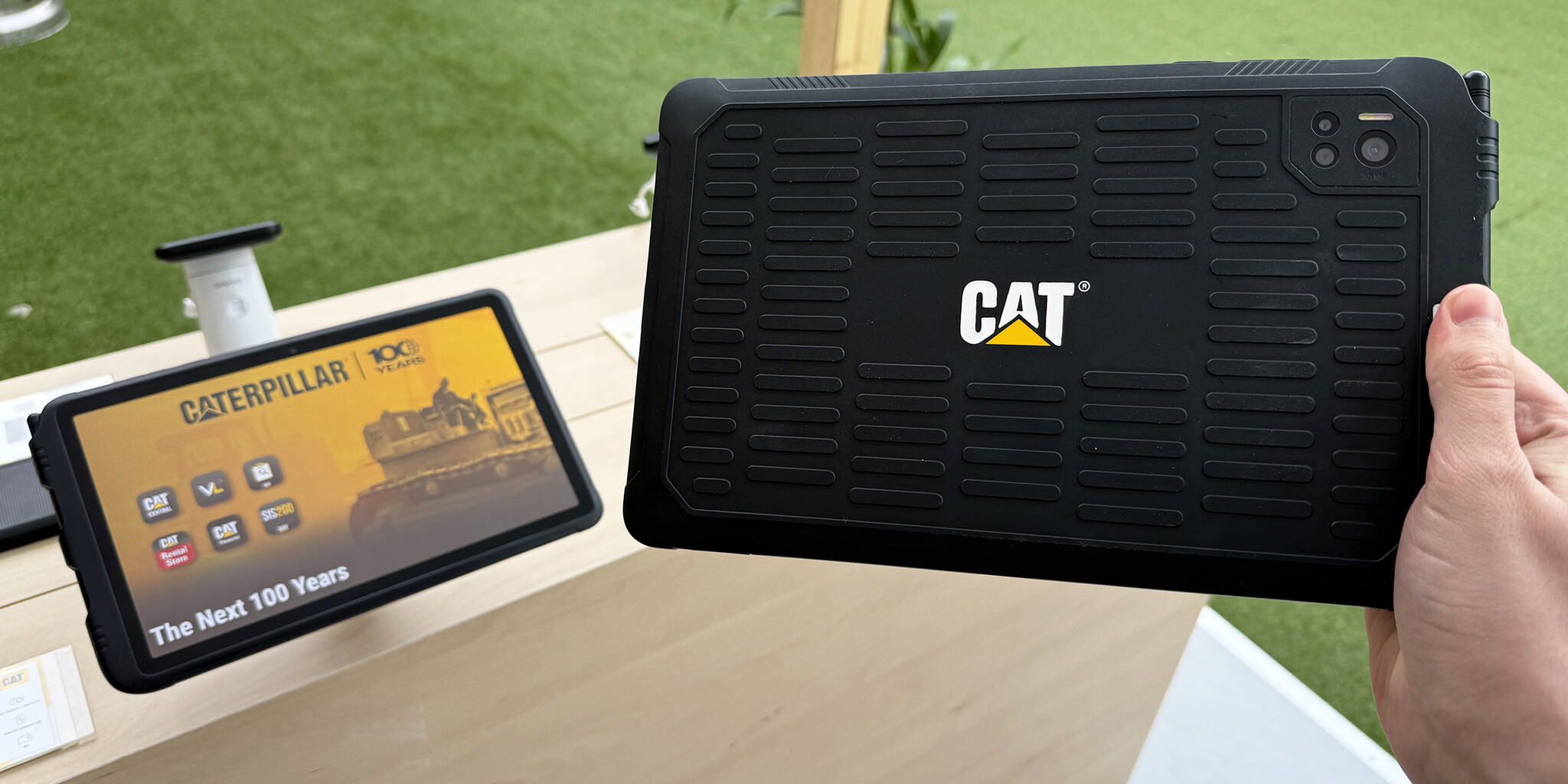 MWC 2025: Visszatér a CAT márkanév a strapabíró mobilok piacára