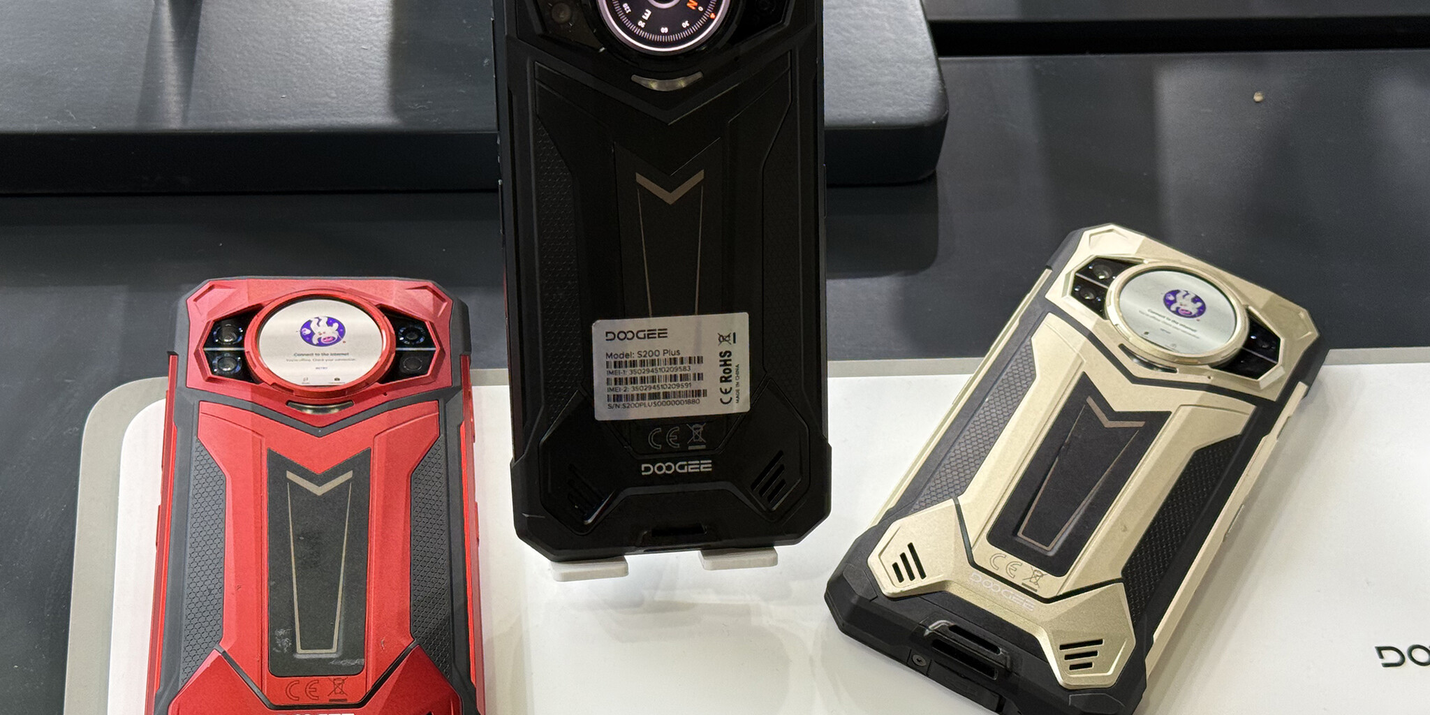 MWC 2025: Doogee, fény, villogás