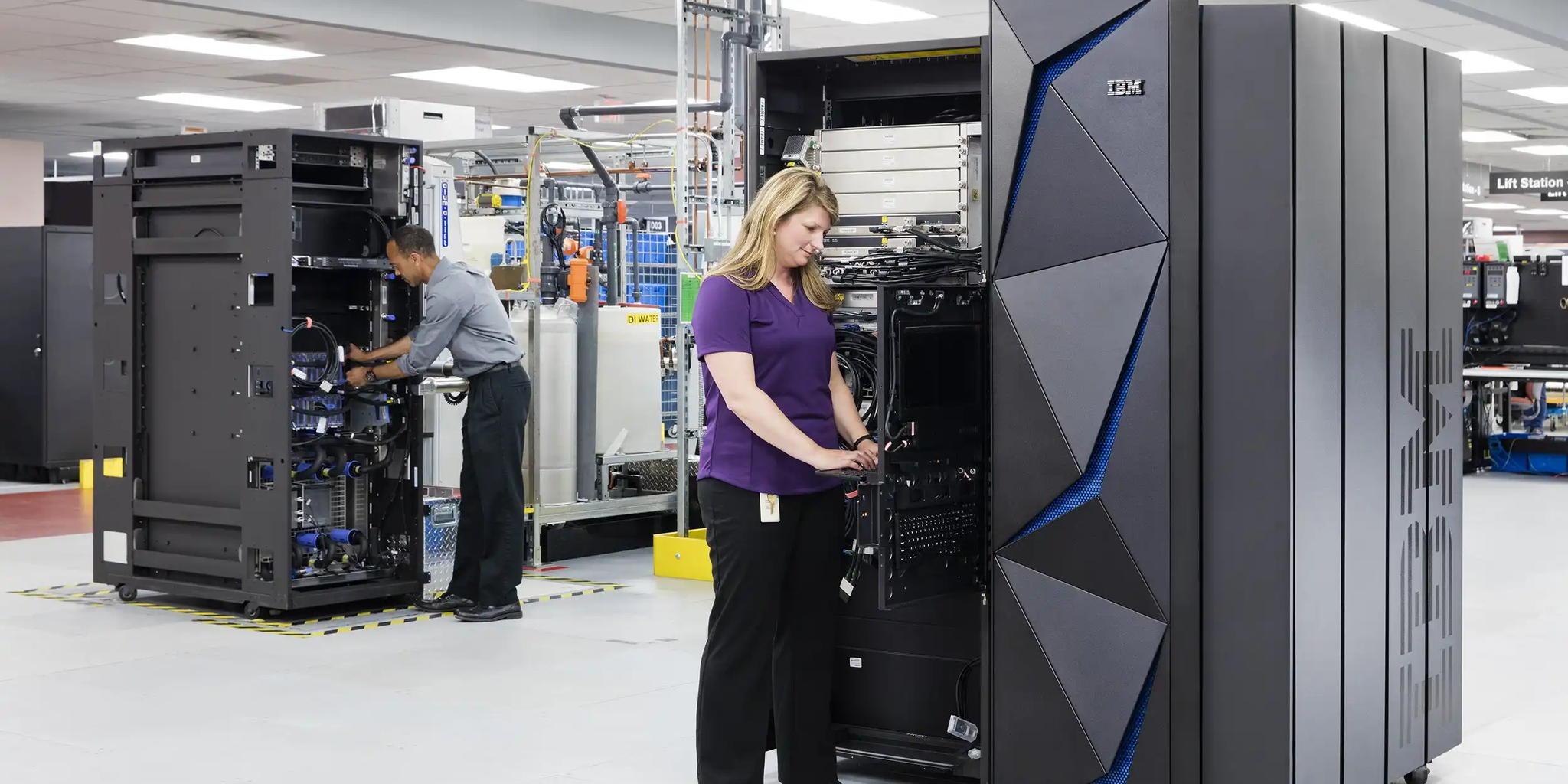 Technológiát loptak az IBM-től