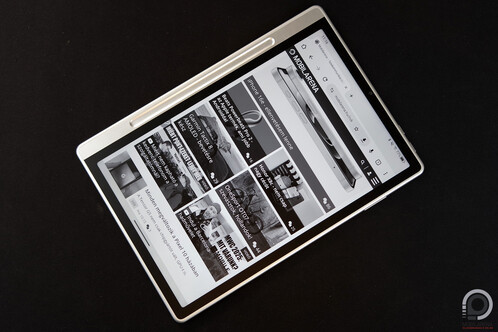 A színes tintapapír és a monokróm mód bárhol bekapcsolható a rendszerben