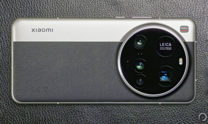 A Xiaomi 15 Ultra 1" jellegű Sony főszenzort és 200 megapixeles periszkópos teleobjektívet használ