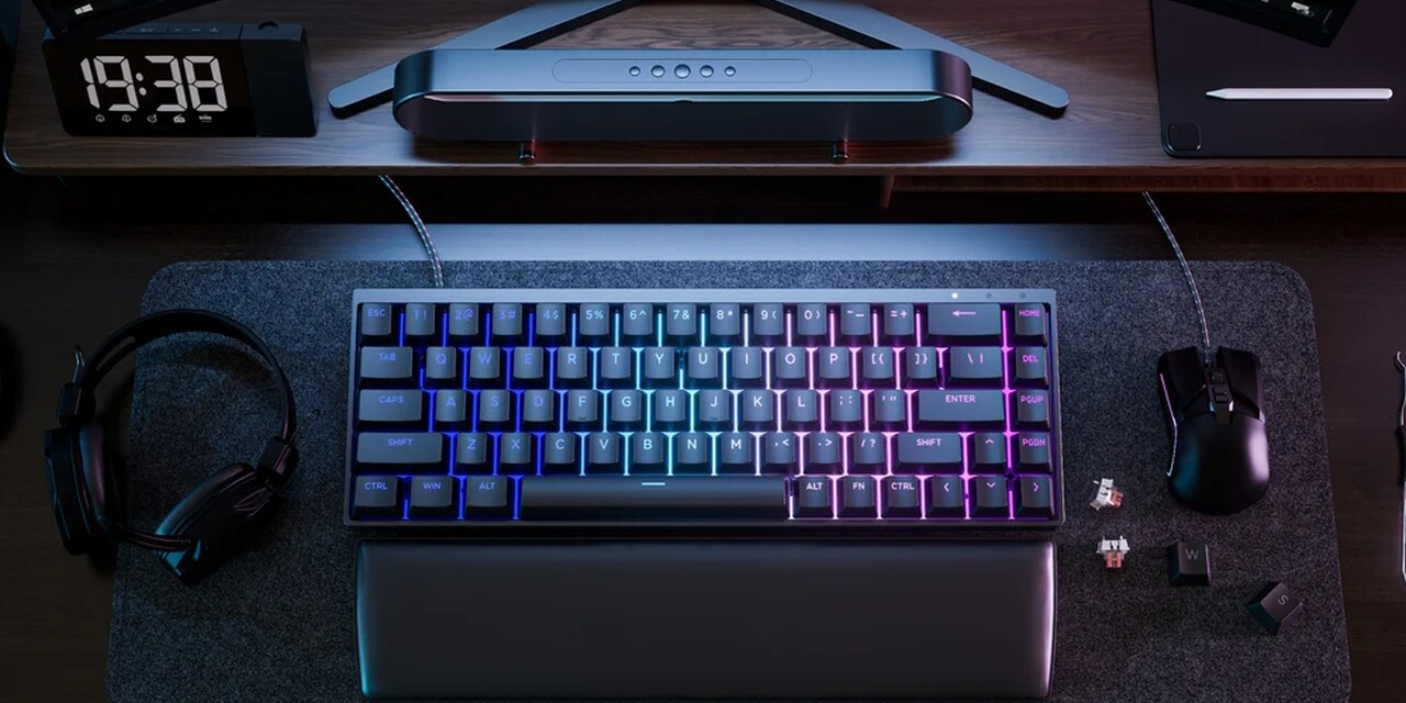 HE kapcsolós, kompakt klaviatúra a Syntech keze nyomán
