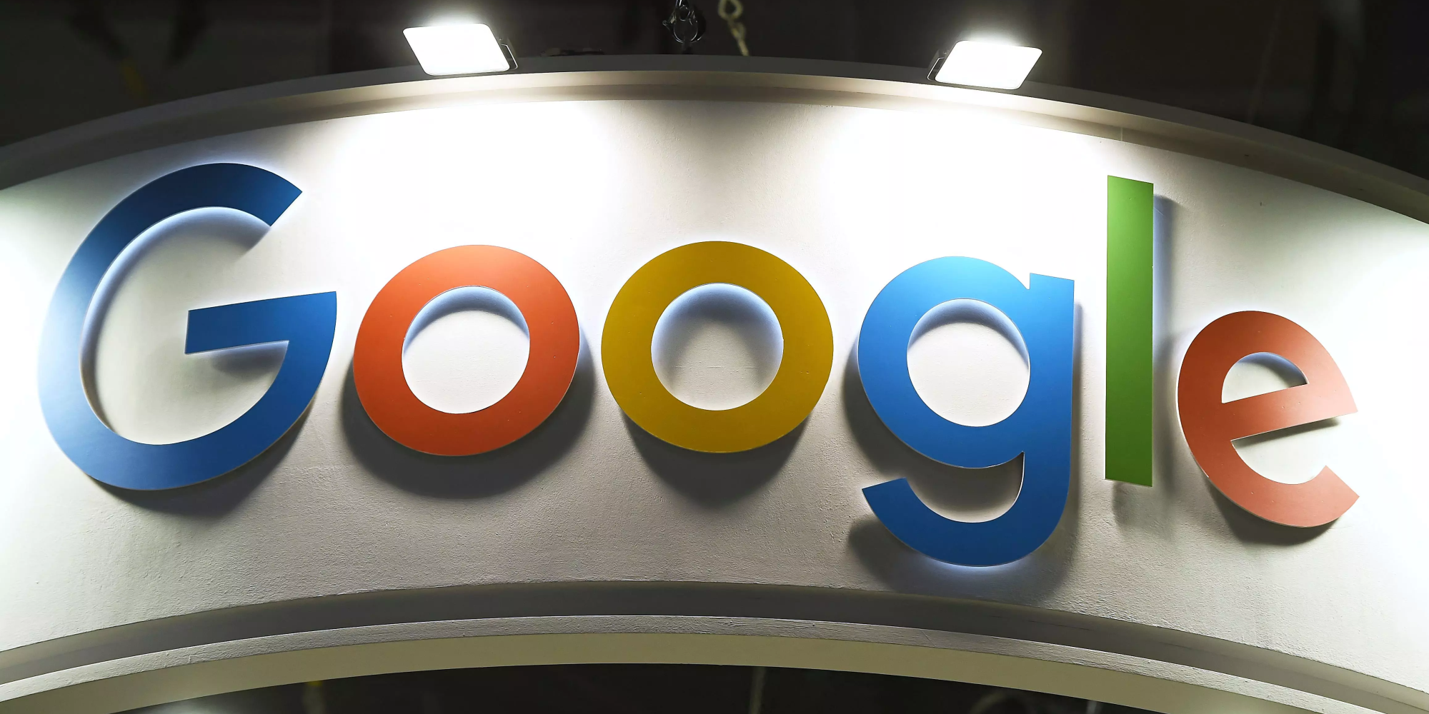 Betörne a filmiparba a Google