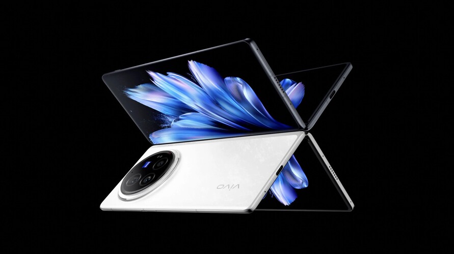 A képen az X Fold3 Pro