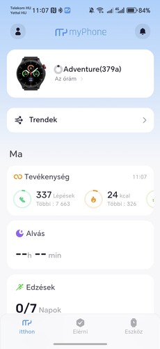 Első képen a mySmartWatch app, második képen a Fitbeing (Android rendszer)