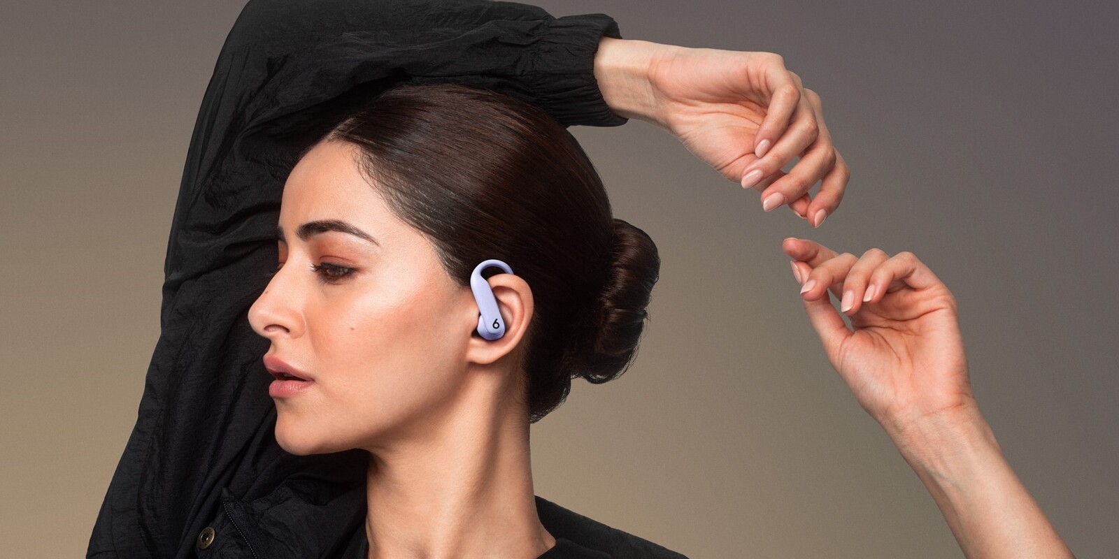 Fotón egy átlátszó Powerbeats Pro 2