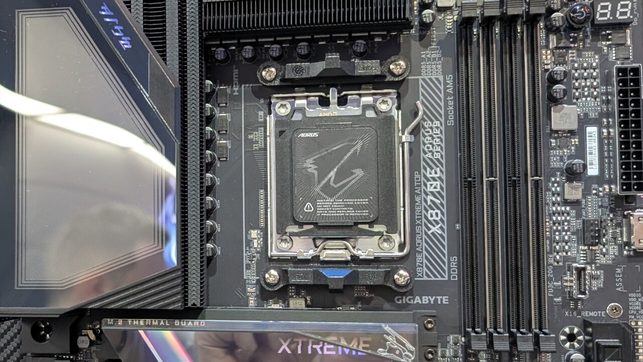 Computex 2025: alaplapdömping a Gigabyte standján