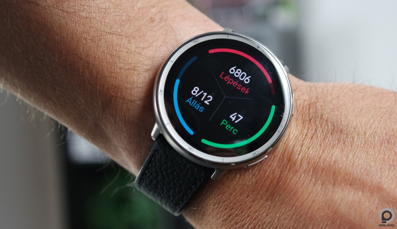 Kültéren is látható