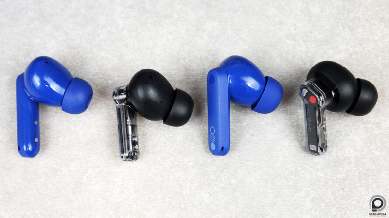 CMF Buds Pro 2 (kék) és Nothing Ear (fekete)