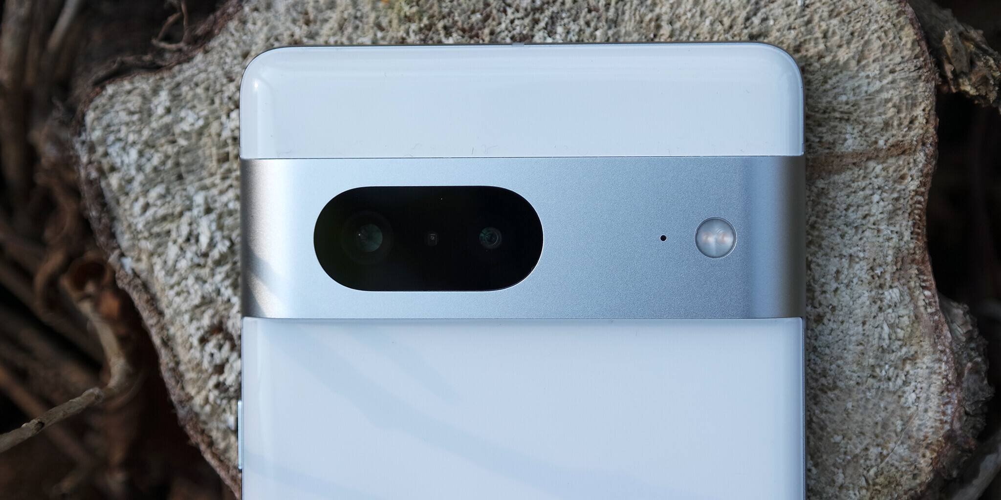 Betiltották a Pixel 7-et Japánban