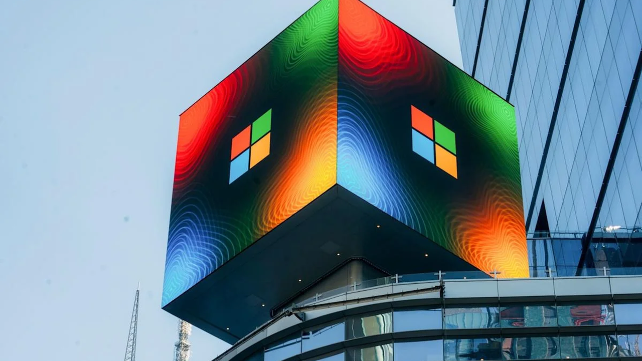 Több mint 500 millió dollárt spórolt az AI a Microsoftnak