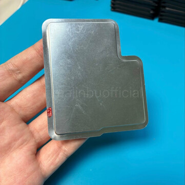 Az iPhone 17 Pro kínai háza és akkumulátora