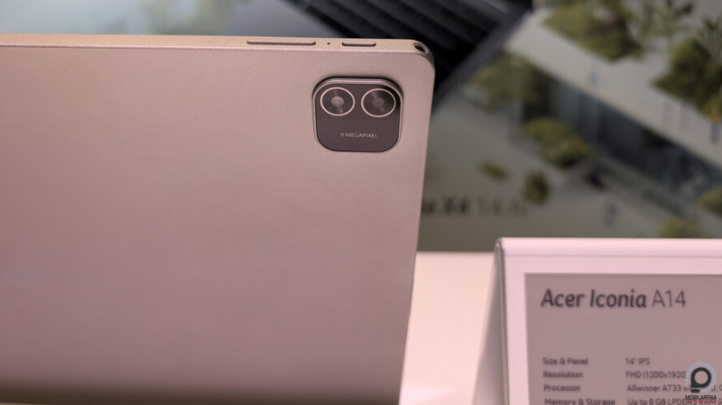 Szerencsére adott a 3,5 mm-es audio jack is a tableteken