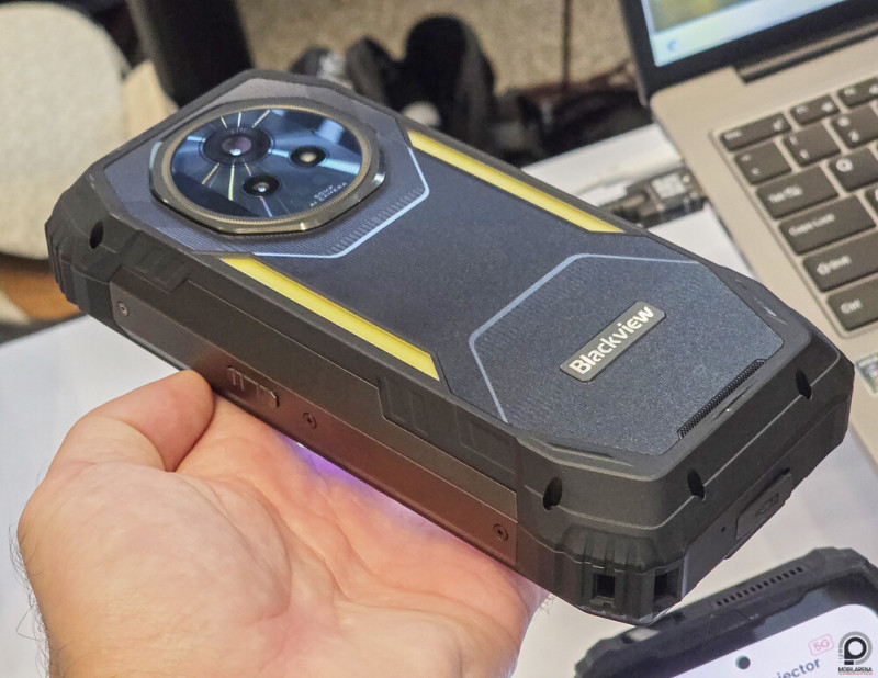 Az Xplore 2 Satellite