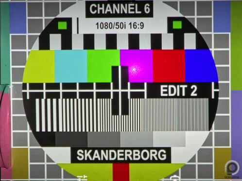 360p és 720p felbontású tesztkép részlete kivetítve