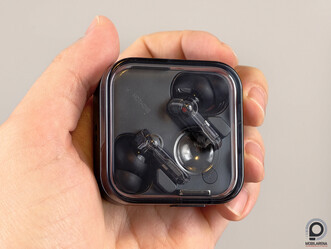 Ear (3) tok