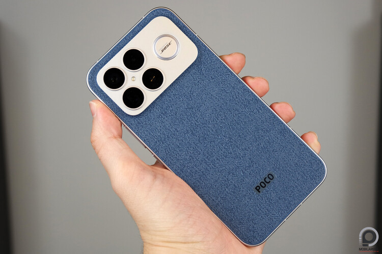 Poco F8 Ultra a kezemben