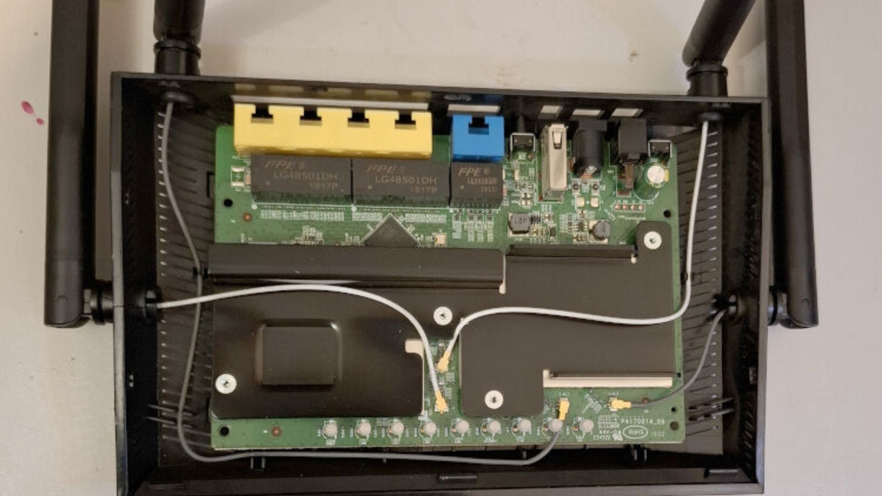 ASUS RT-AC57u router unbrick - LOGOUT Számtech / Modding bejegyzés