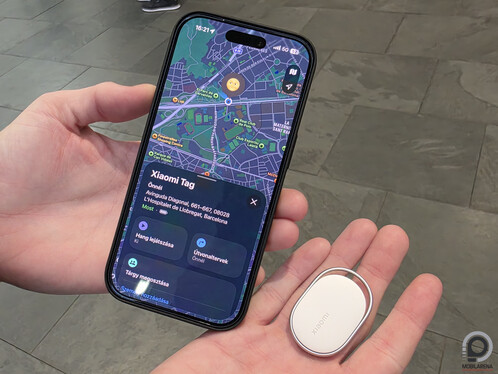 A nyomkövető és a mágneses tok is kompatibilis iPhone-nal, az aksi narancssárga színét direkt az iPhone 17 Próhoz igazították