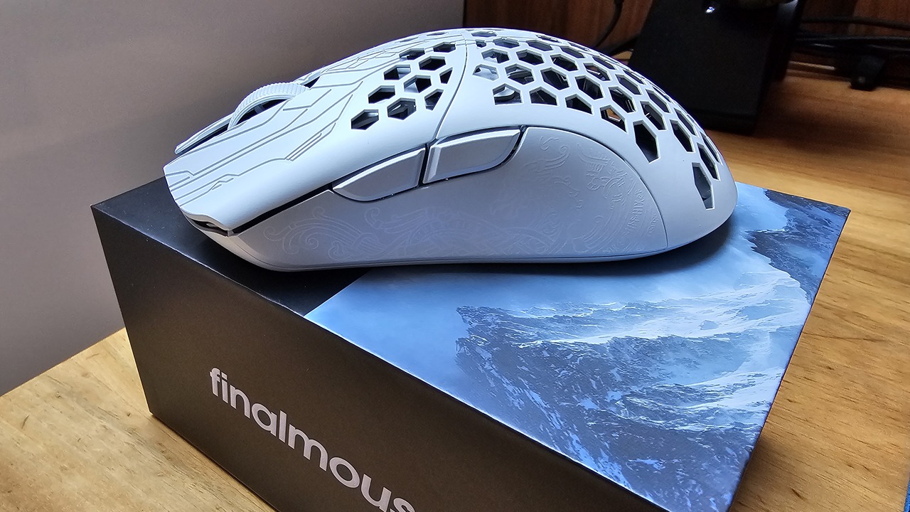 Finalmouse ULX Frostlord Classic. Az utolsó!
