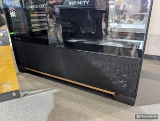 Antec C6 Wood és Curve Air White