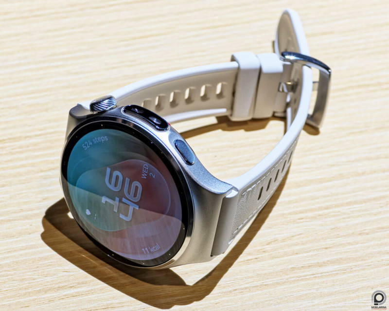 A Watch 6 42 mm