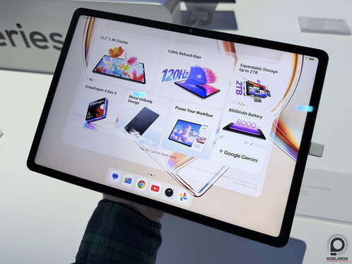 TCL Tab A1 Plus standard kijelzővel és kék színű fém unibody házban