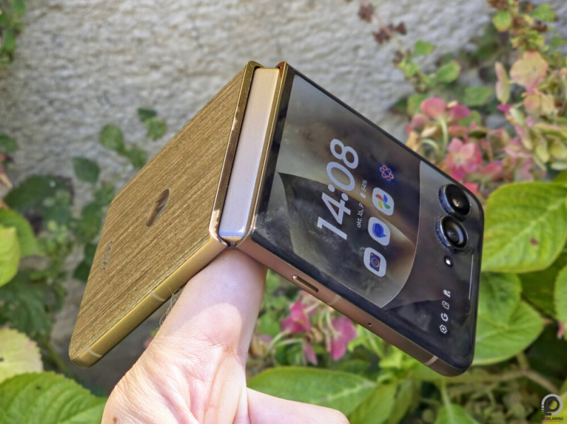 Motorola Razr 70 Ultra - fából vaskarika - Mobilarena Okostelefon teszt