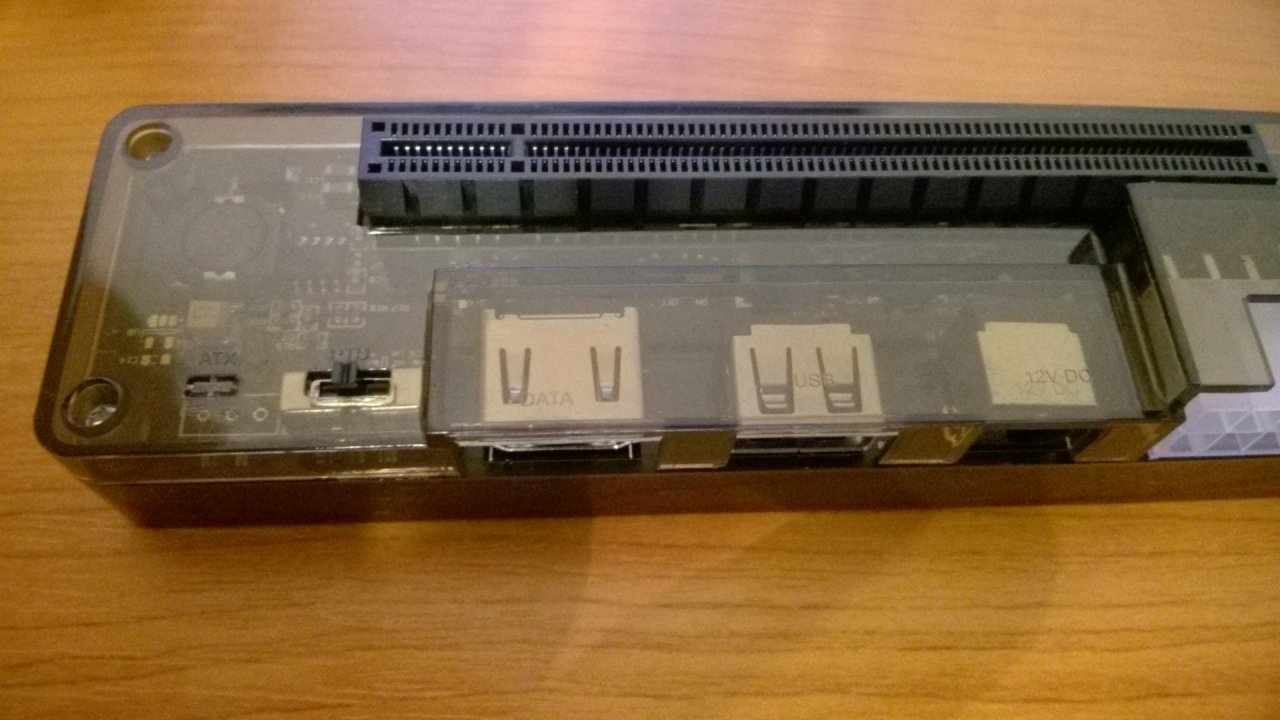 EXP GDC Beast v8 EGPU Adapter, EXPRESSCARD csatival HardverApró