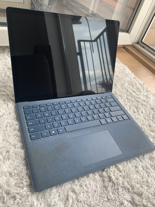 Microsft Surface Laptop 2. Generáció 1769 8gb RAM 256GB SSD Hibás