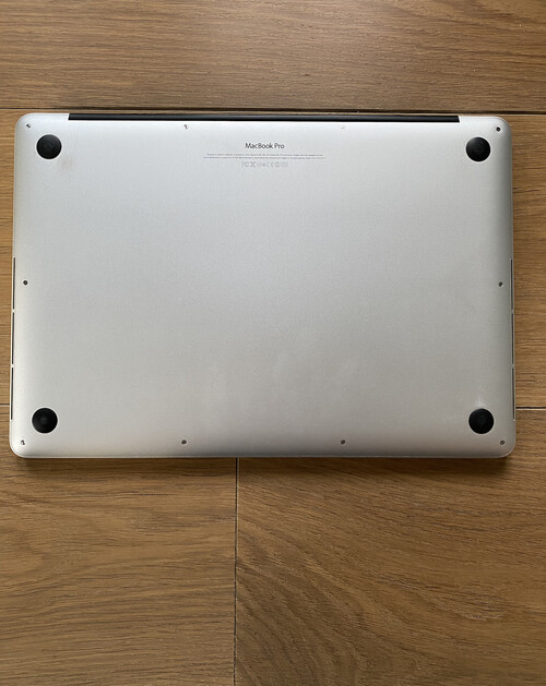 retina macbook pro 5 7 days