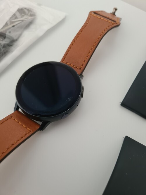 Samsung Galaxy Watch Active 2 HardverApró