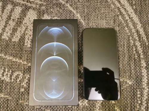 iPhone 12 Pro Max Vodafone HardverApró