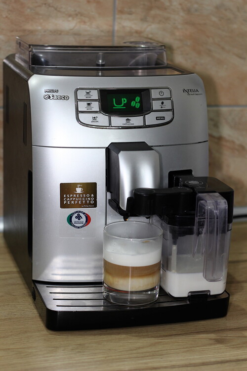 Philips Saeco Intelia One Touch Cappuccino HardverApró